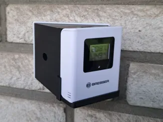 Bresser Thermo-Hygro Sensor angled wall mount