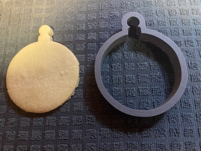 Christmas tree bulb 4 Inch Cookie Cutter!