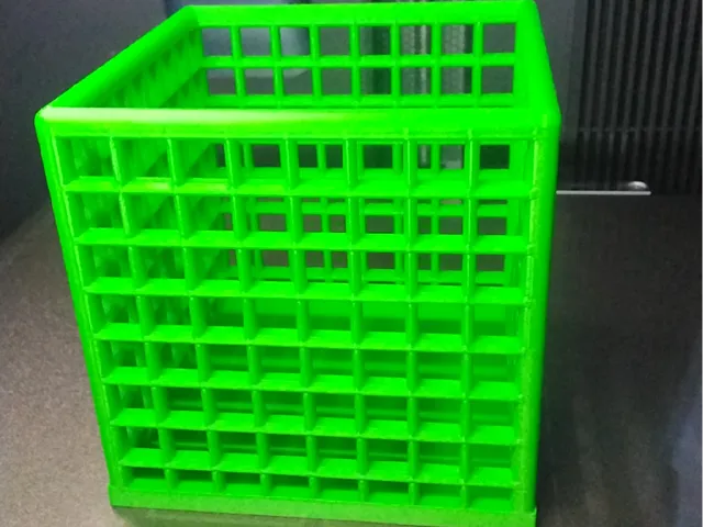Lightweight organiser box