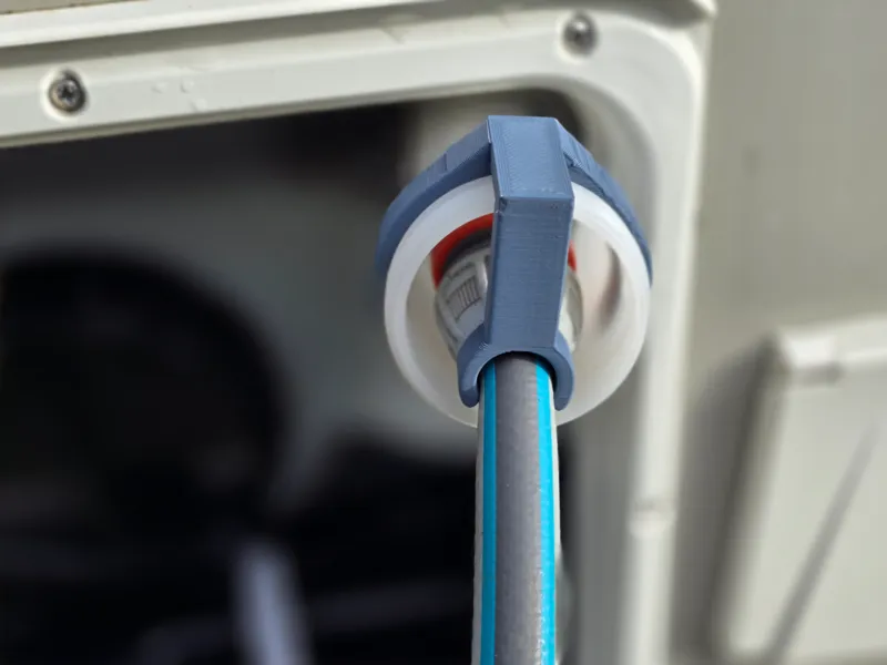 Water hose holder chausson / challenger motorhome