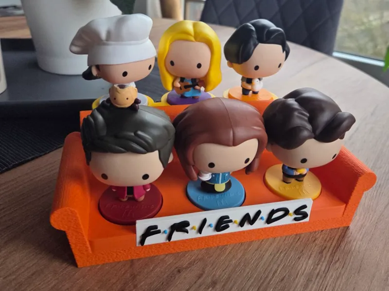 The “Friends” couch from the iconic TV series