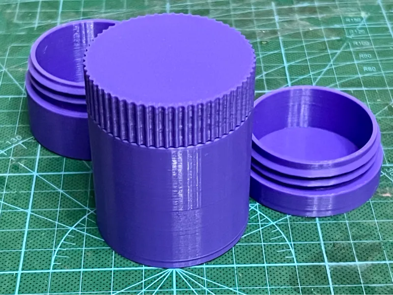 小瓶子小盖子收纳储物罐子螺纹bottles lids storage jars threads
