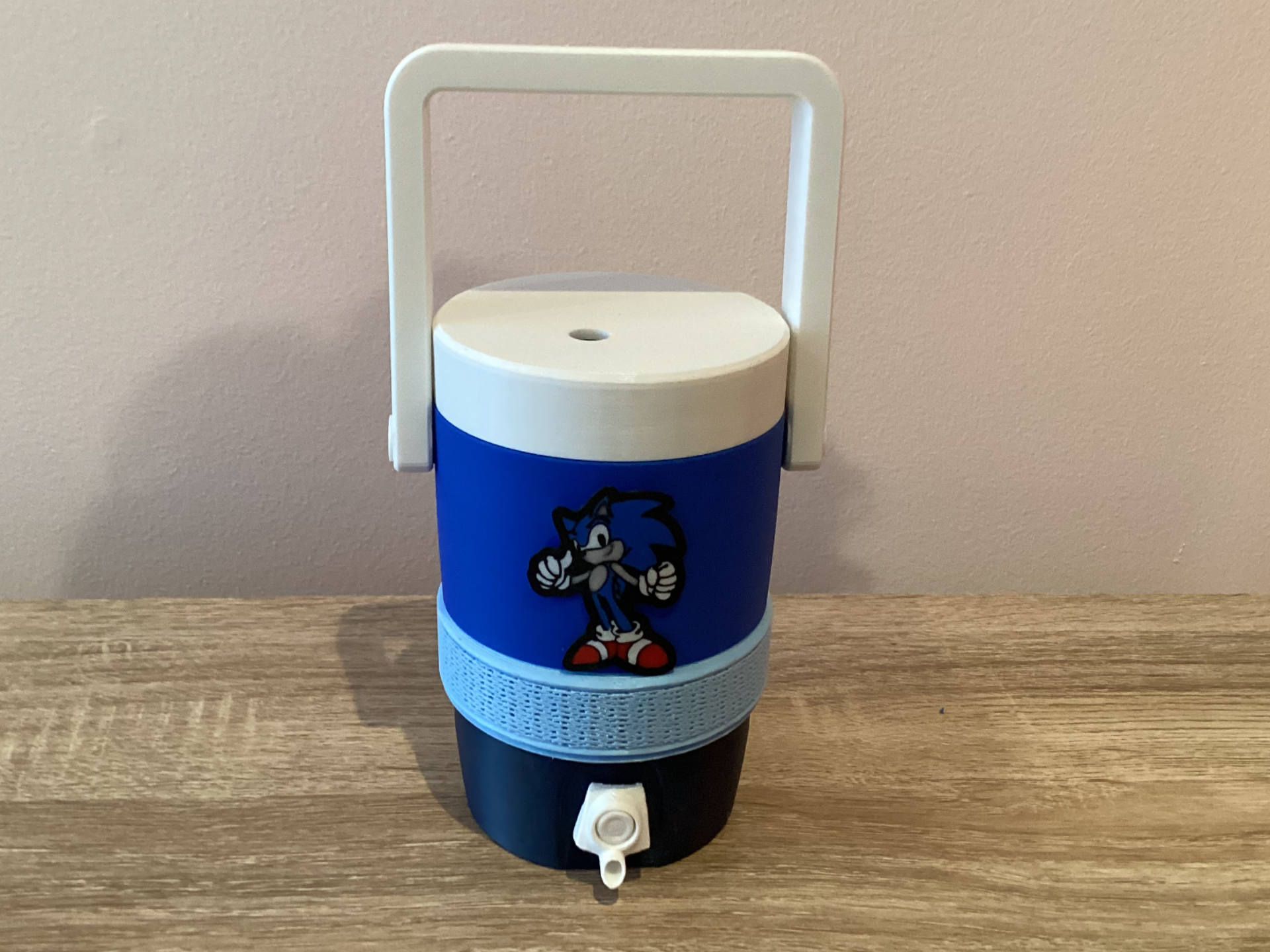 Miniatura 1 do modelo 3D Sonic Can Cooler