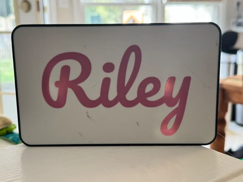 Lightbox - Riley - HDR2