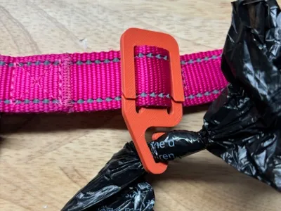 Strap leash poop bag holder
