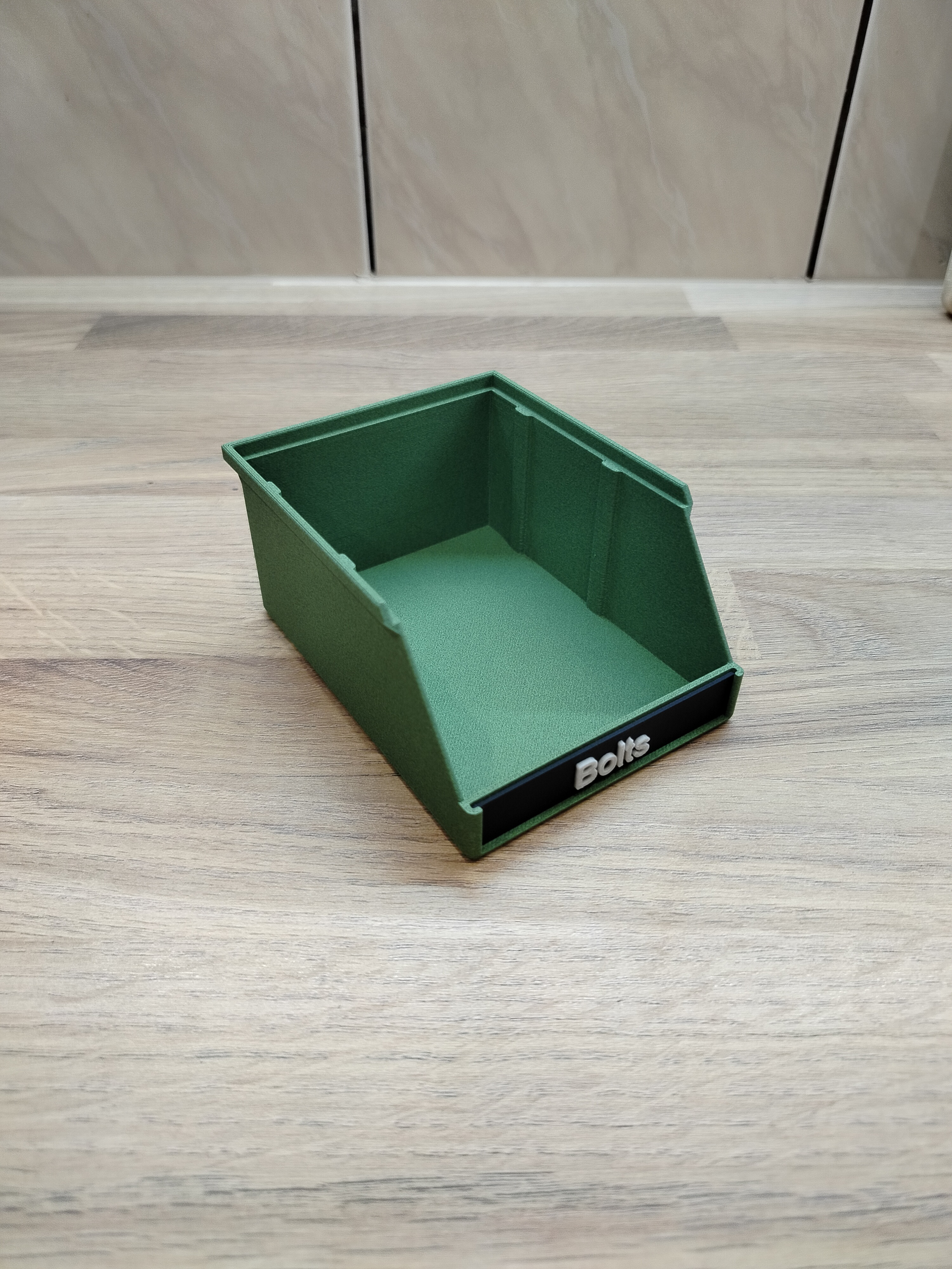 Miniatura 2 do modelo 3D Stackable Storage Bins/Boxes with Labels