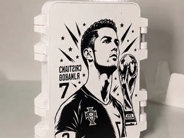 Caja organizadora de cromos de cristiano Ronaldo