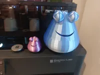 Figurine œuf souriant façon Pou — photo 6