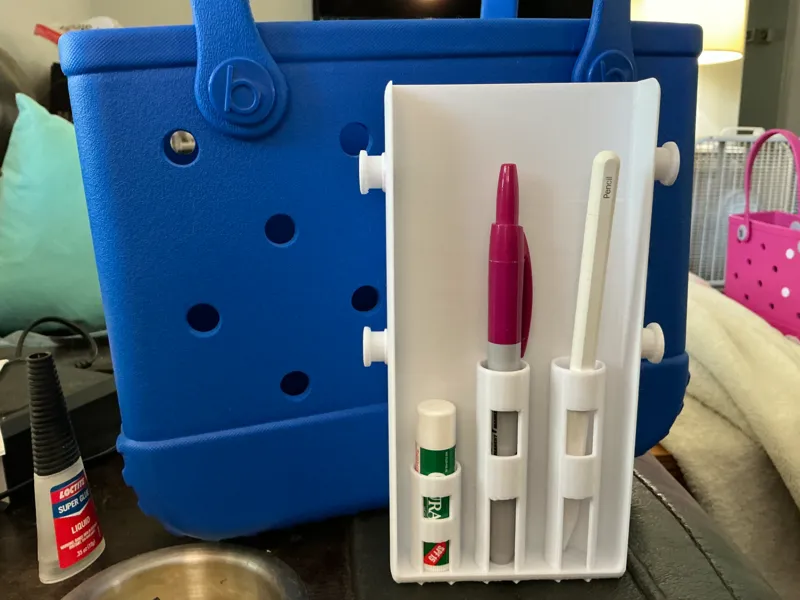Bogg Bag organizer w/ phone, pen & chapstick Bitty