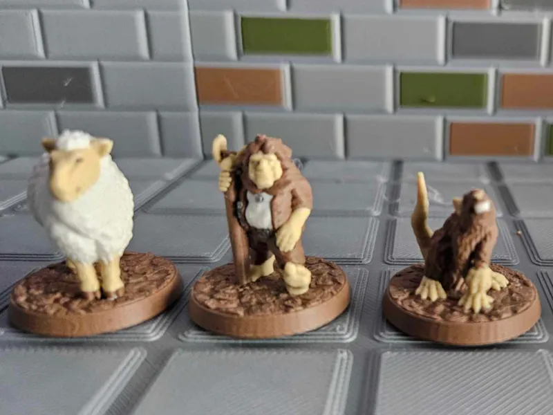 Halfling/Hobbit and animals - coloured 