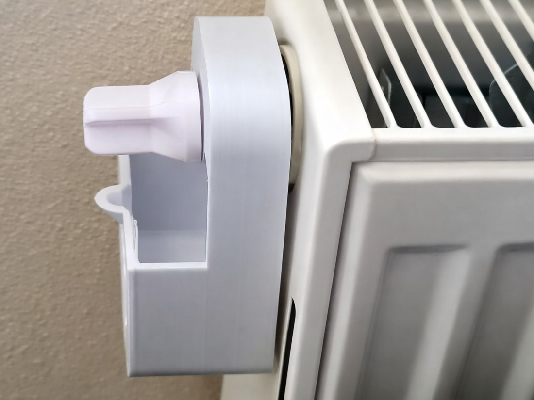 Radiator Bleed Key with Drip Tray