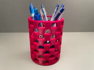 Ultra Amazing Pencil Cup