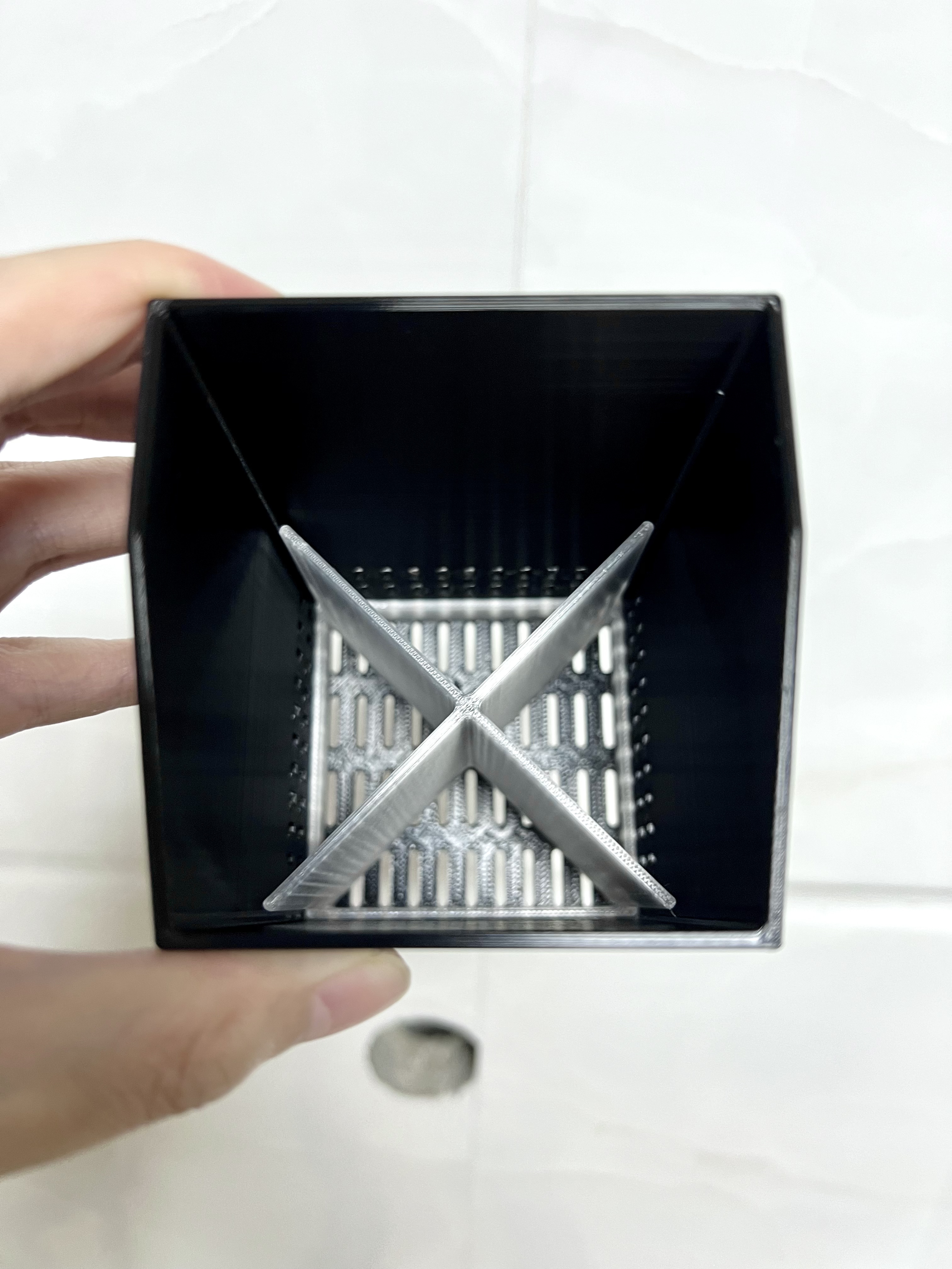 Miniatura 4 do modelo 3D 餐具收纳盒