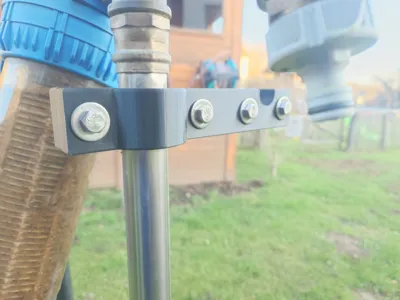 Watering can holder