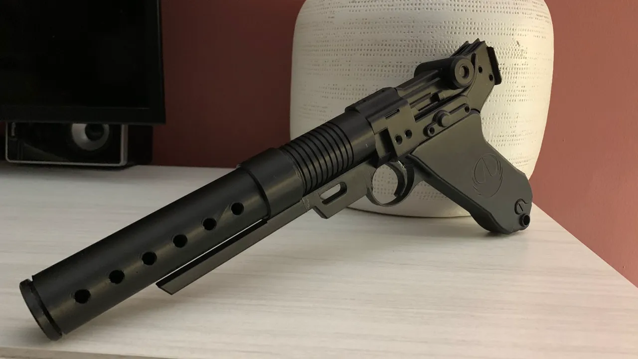 Blaster A180 - Jyn Erso - Star Wars view 2