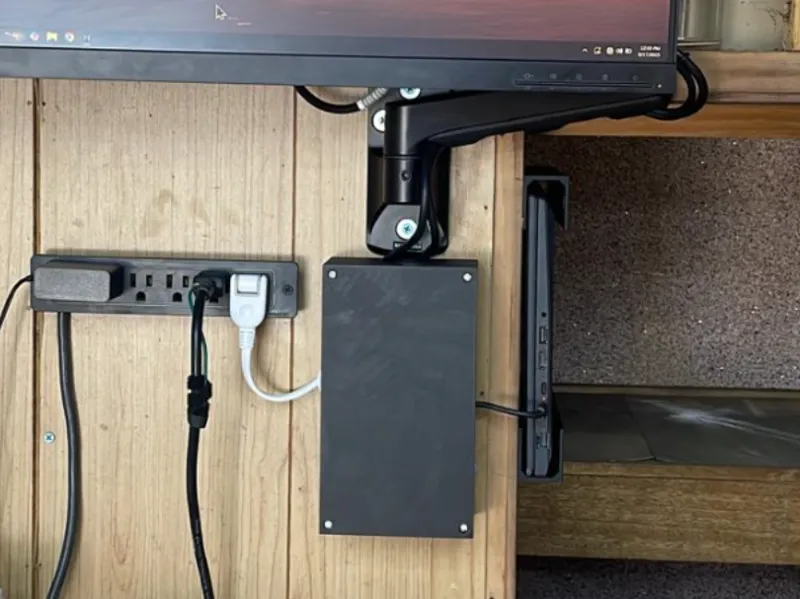 Vented Cable Electronic Box for wallmounted screen