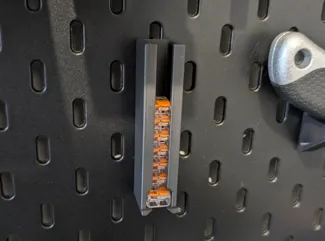 Wago 211 2-pole Skadis dispenser