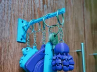 Crochet mural pour porte-clés et petits objets — photo 1