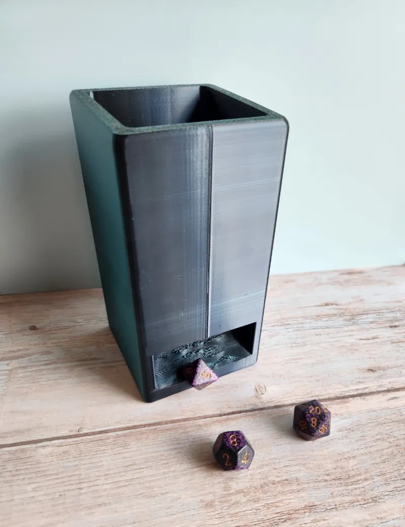 Small Minimalist Dice Tower