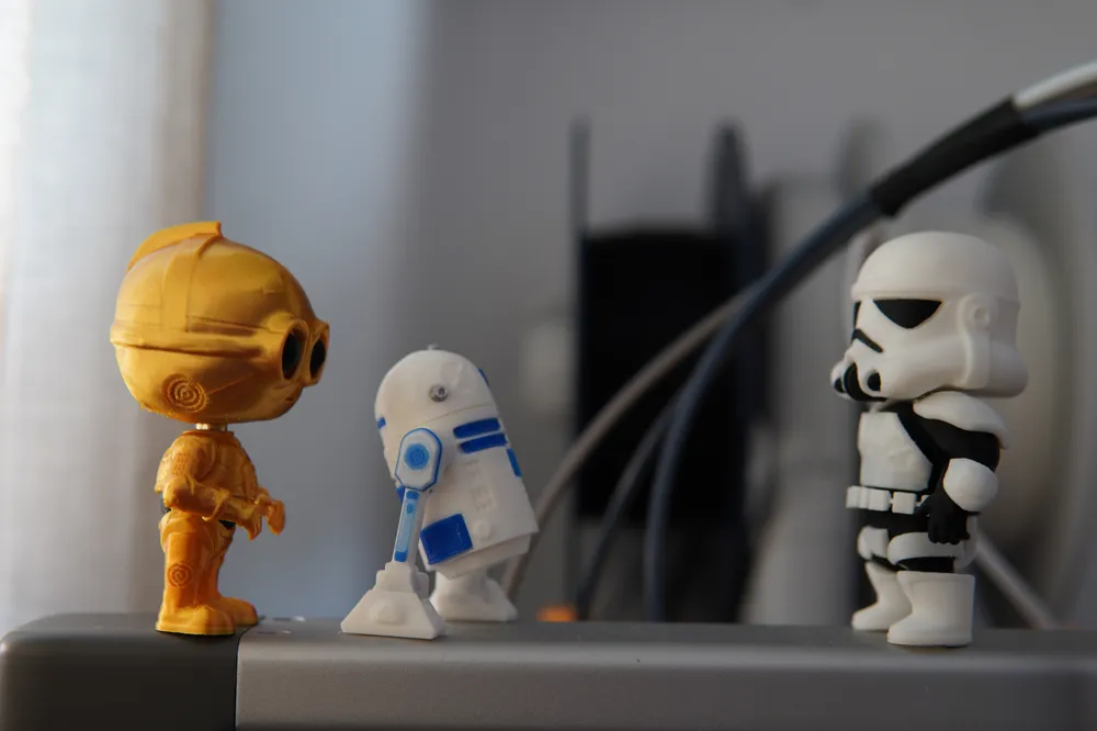 Mini R2-D2 by TheLightning MakerWorld: Download Free 3D Models