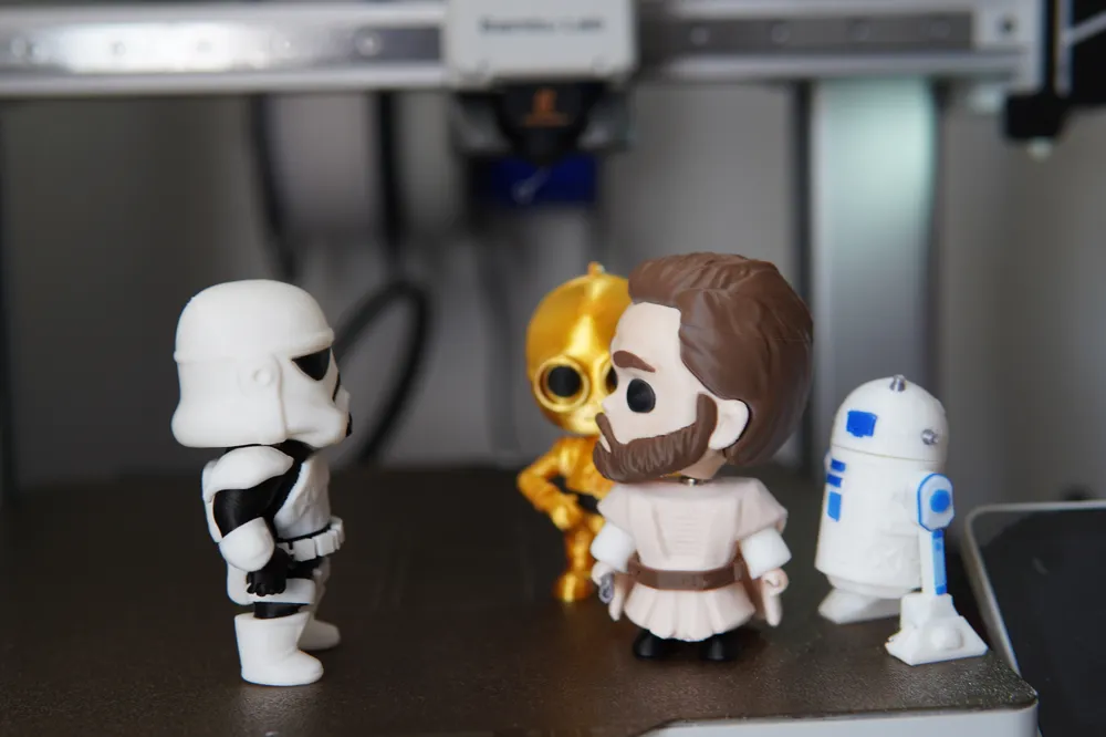 Mini R2-D2 by TheLightning MakerWorld: Download Free 3D Models