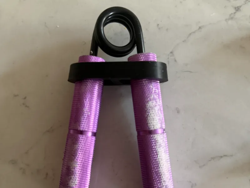 Hand Gripper Choke Collar