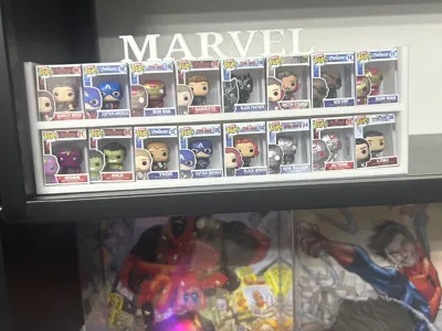 Bitty Pop Marvel Stand