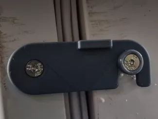 Crochet de porte de réfrigérateur
