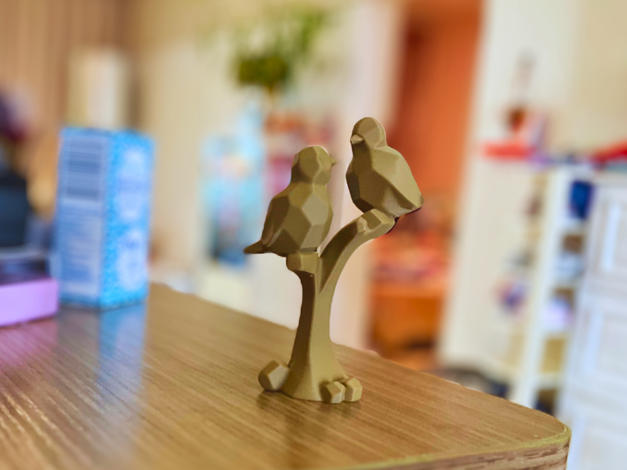 Miniatura 1 do modelo 3D 三色款树杈小鸟模型