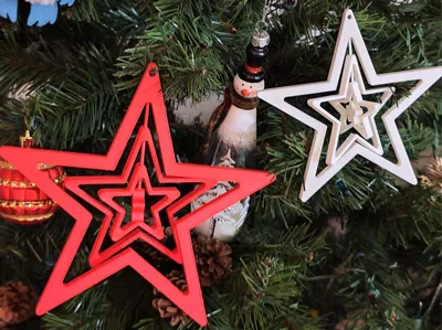Articulated Christmas tree star ornament