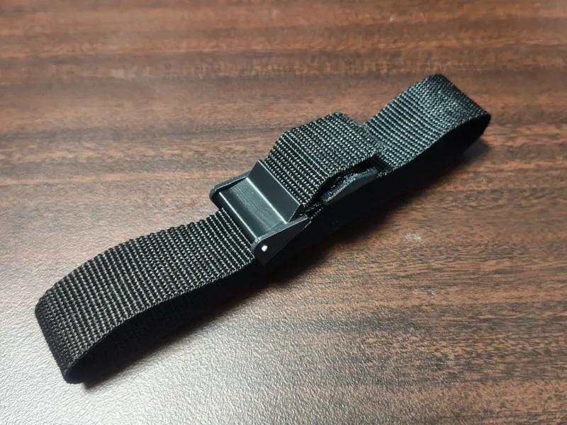Cam buckle