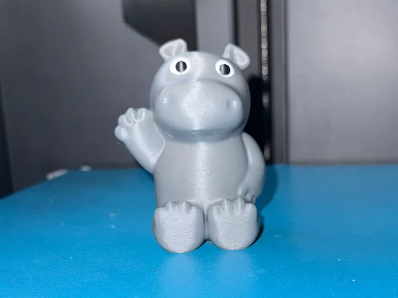 Happy Hippo – Friendly Waving