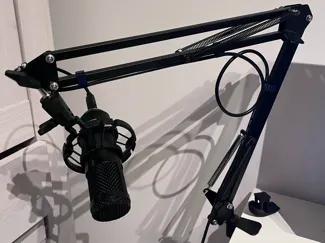 Microphone cable organiser 