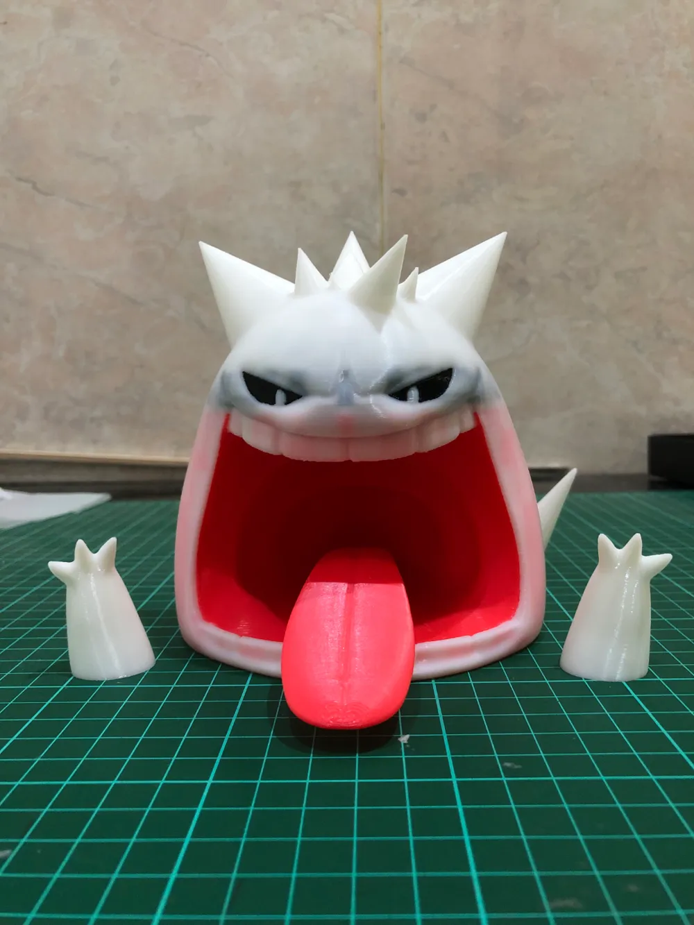 3Dプリント 巨大マックス色違いゲンガー - 無料3Dモデル -MakerWorld