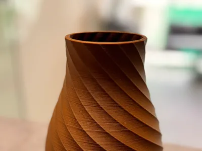 Vase 1