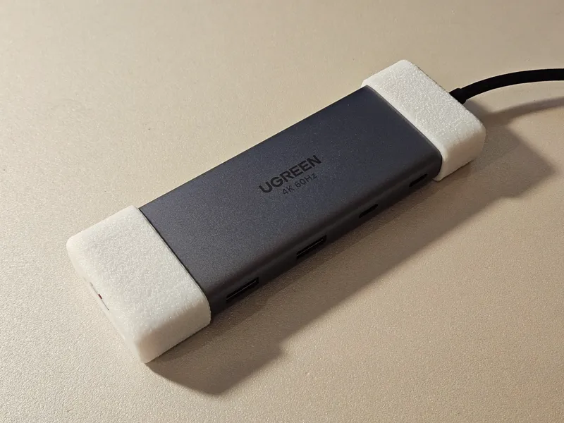 Ugreen 9in1 5Gbps TPU cover