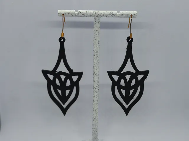 Aretes Triqueta del Corazón