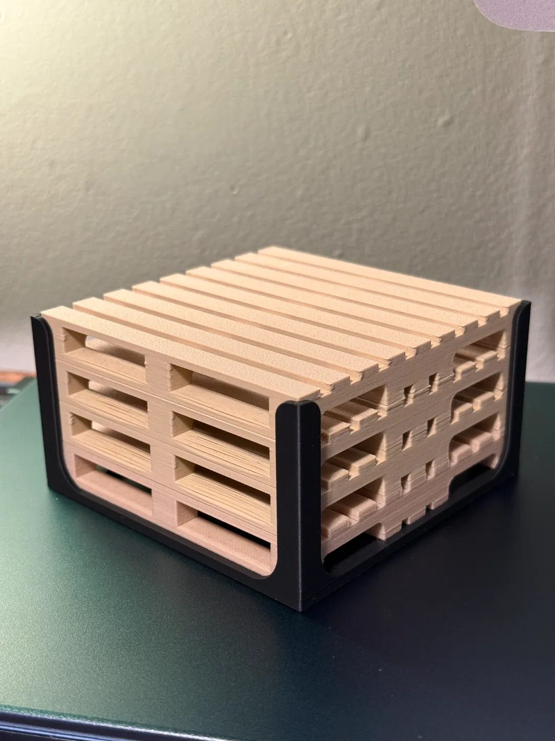 Pallet coffee coaster view 4
