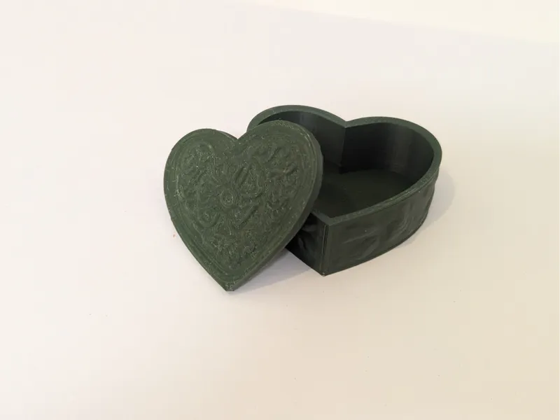 Heart Container Gift Box