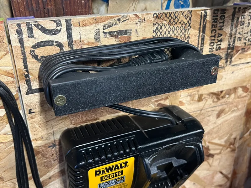 6 inch Screw On Cord Keeper or hanger/handle