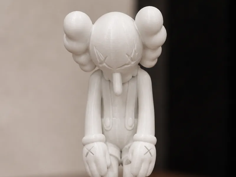 Kaws statue