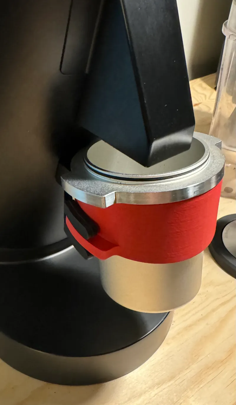 DF83 Angled Dosing Cup Adapter