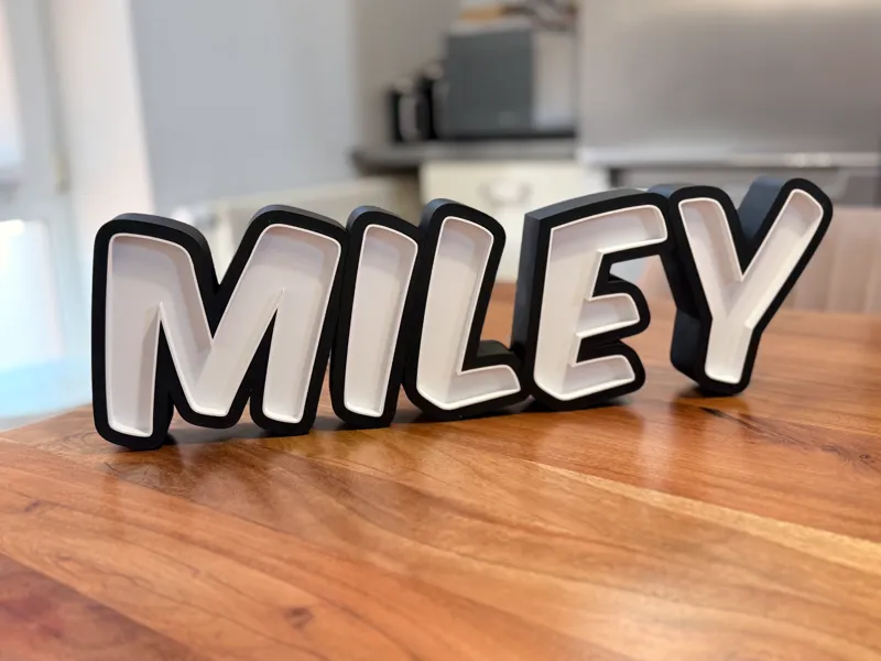Miley LED Namenlampe Lightbox