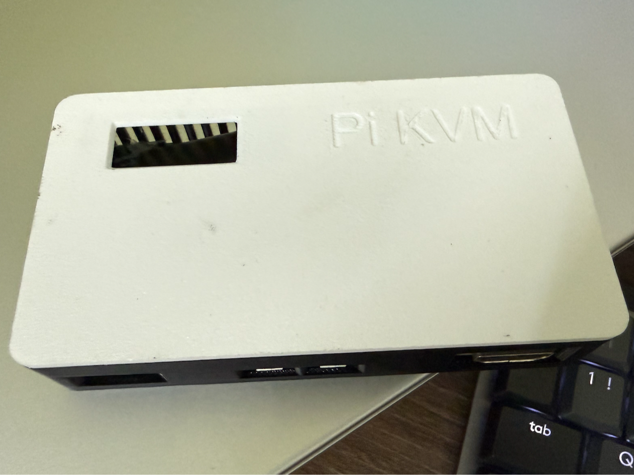 Raspberry pi zero 2W- Pi KVM Case
