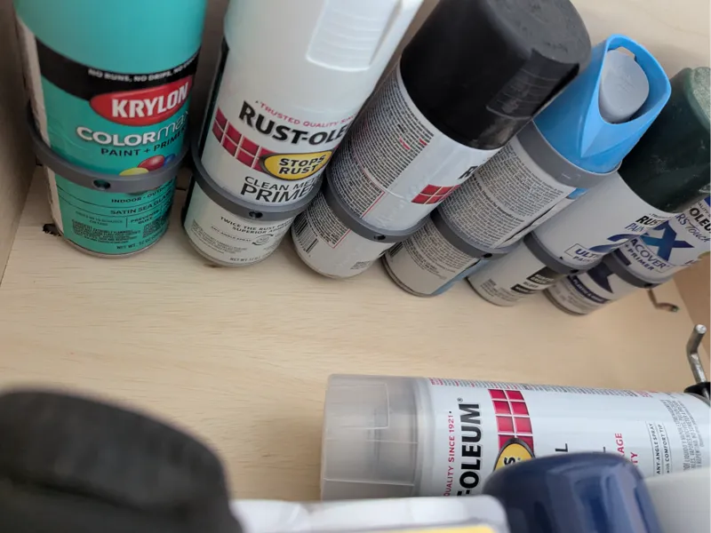 Spray Can Holder, Ceiling Mount