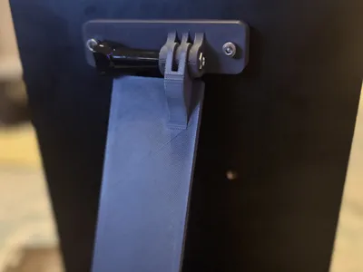 Vesa 75 Kickstand with GoPro compatible Fins