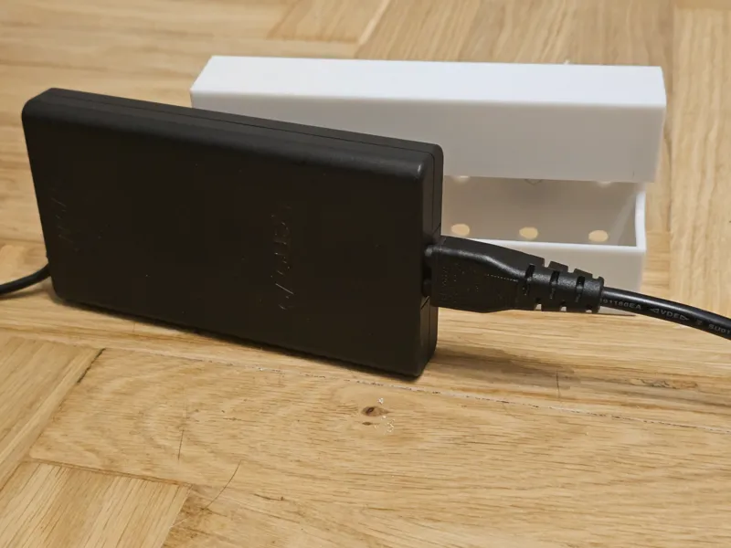 Lenovo charger 170W Underware / Multiboard mount