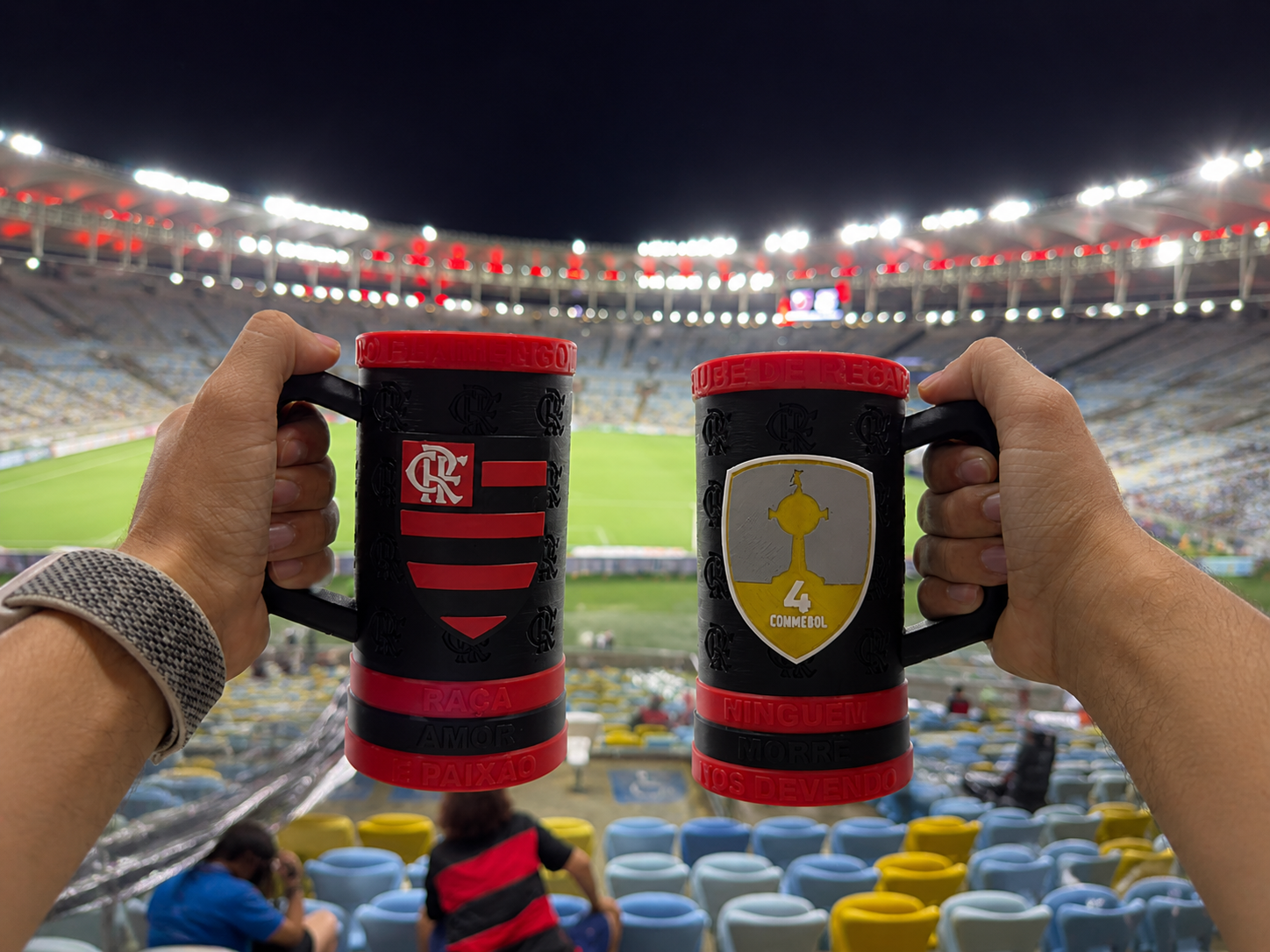 Porta Lata do Flamengo - Alça e Patch Libertadores