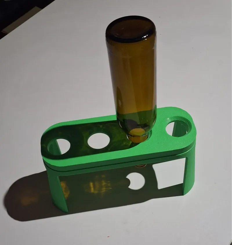 Beer bottle holder 