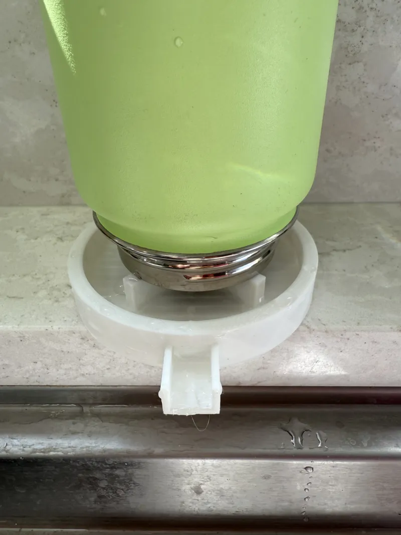 Stackable Water Bottle Dryer with spout